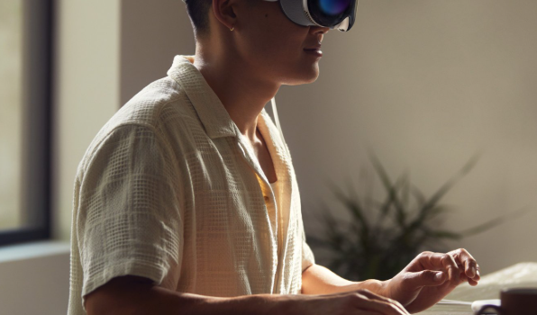 Apple Vision Pro: Transforming Spatial Computing for Business