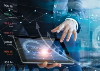 5 Essential Tips for Learning Data Analytics Online