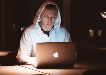 5 Proven Strategies to Stay Motivated While Learning to Code