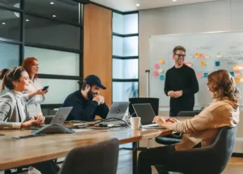 Building High-Reliability Teams in High-Stress Environments